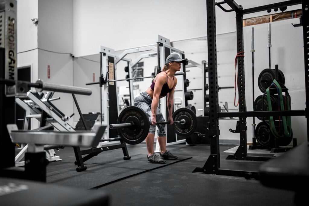 Woman performing ad RDL with the joints in alignment.